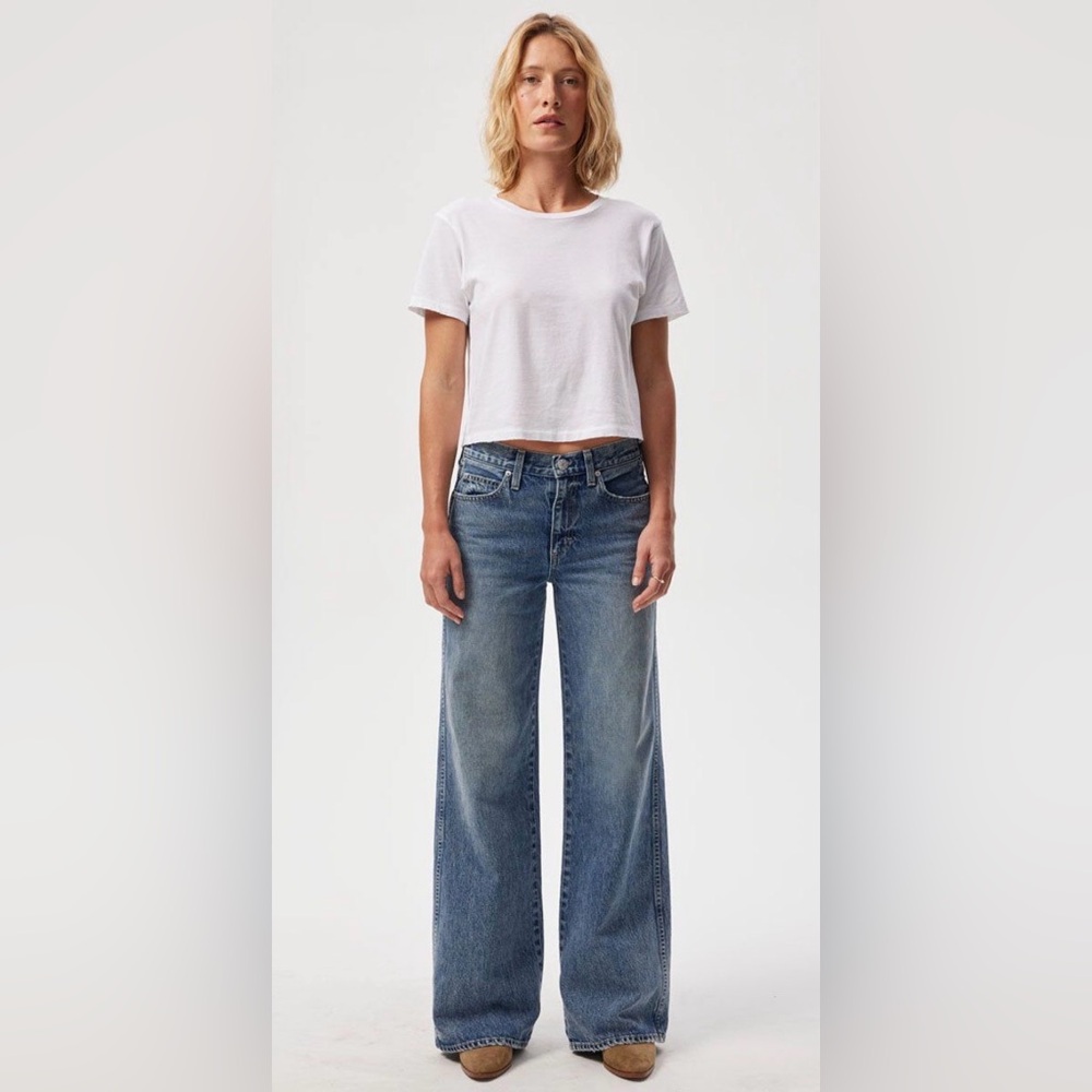 AMO Regina Mid Rise Easy Fit Blue Flare & Wide Leg Jeans sz 29 NWT